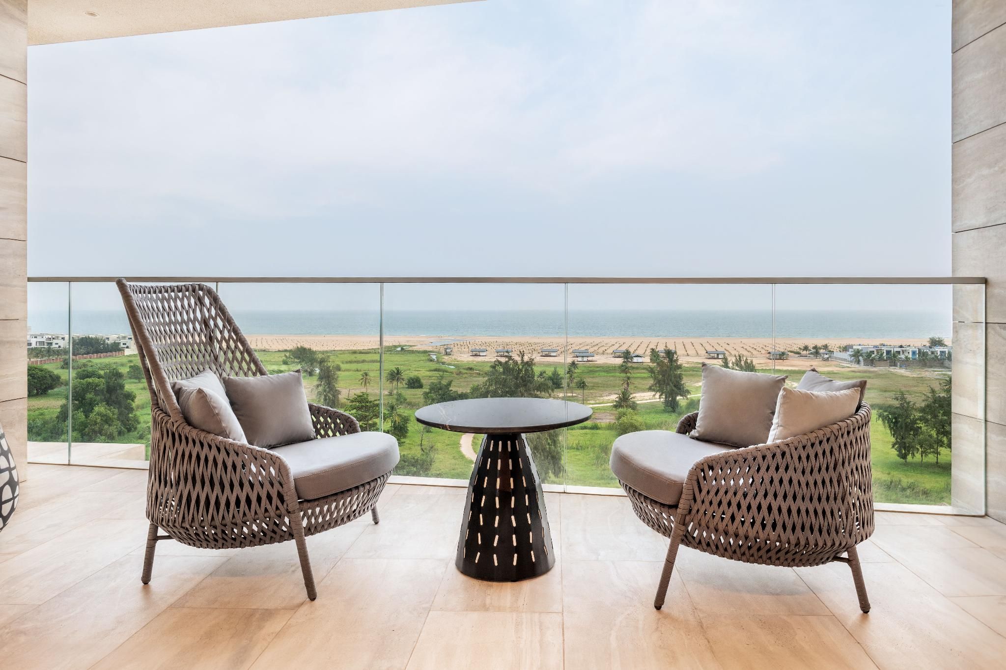 Luxury Club Room, Club Millesime access, 1 King Bed