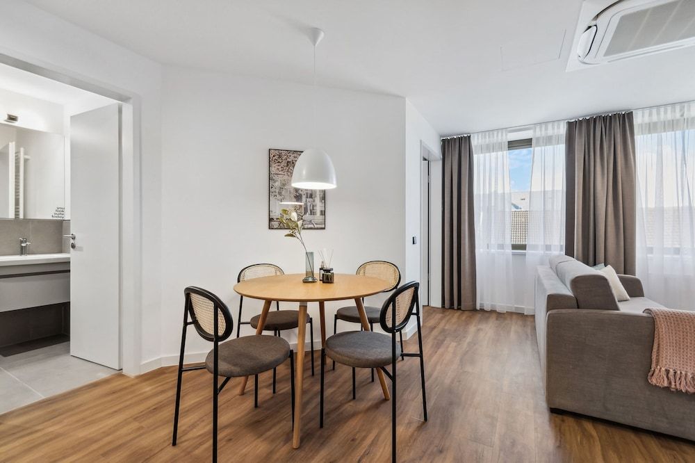 Limehome Oberhausen Paul-Reusch-Str. One-Bedroom Suite 9