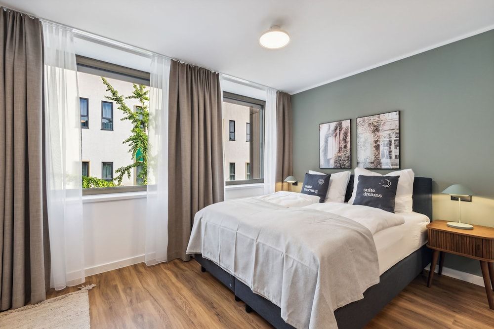 Limehome Oberhausen Paul-Reusch-Str. Suite with sofa bed 3