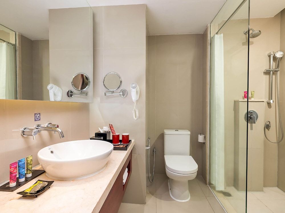 The Alana Yogyakarta Hotel and Convention Center Executive Club 4