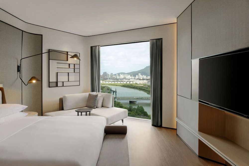 Sheraton Taizhou Executive Suite, 1 King Bed 2