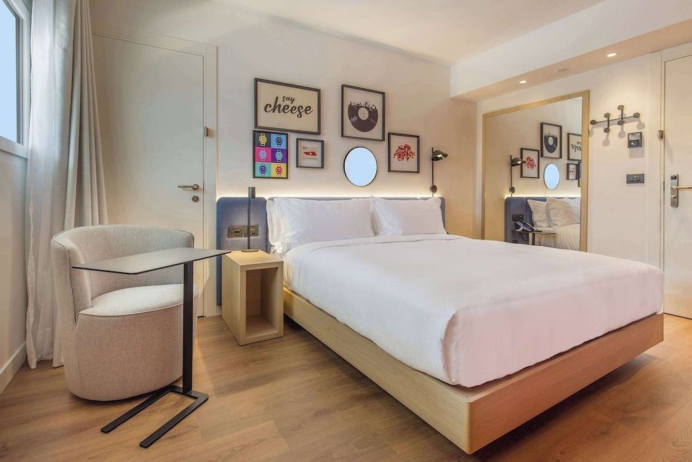 Room, 1 King Bed, Accessible