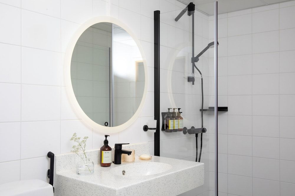 Bob W Turku City Centre Homey Studio 9