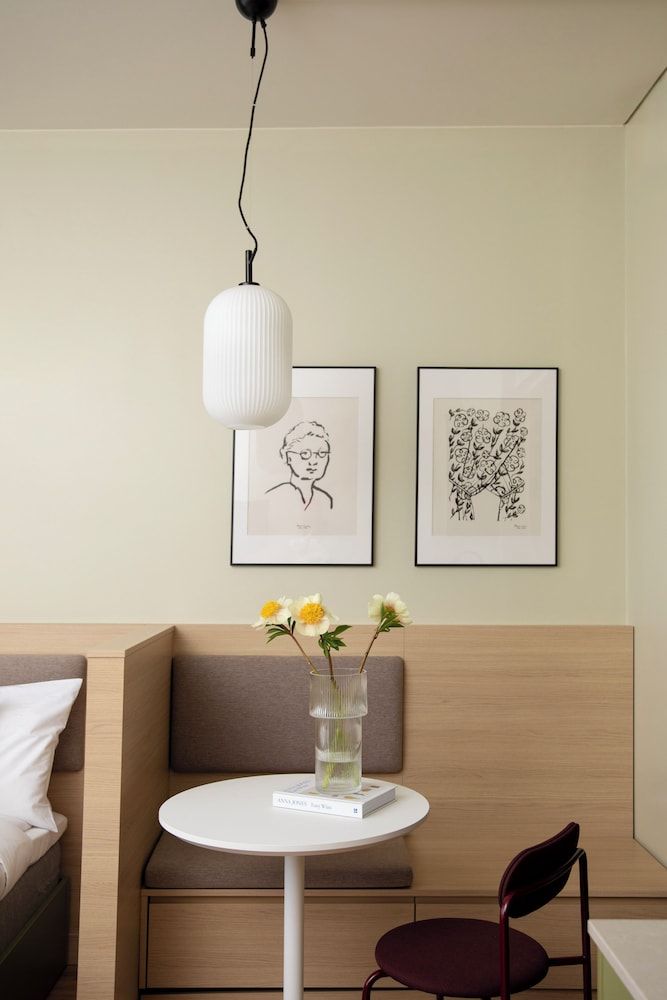 Bob W Turku City Centre Homey+ Studio 13