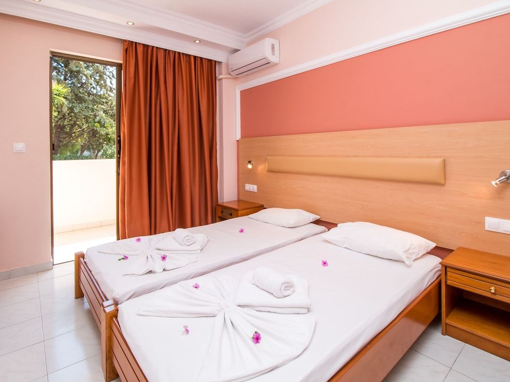 Basic Double or Twin Room