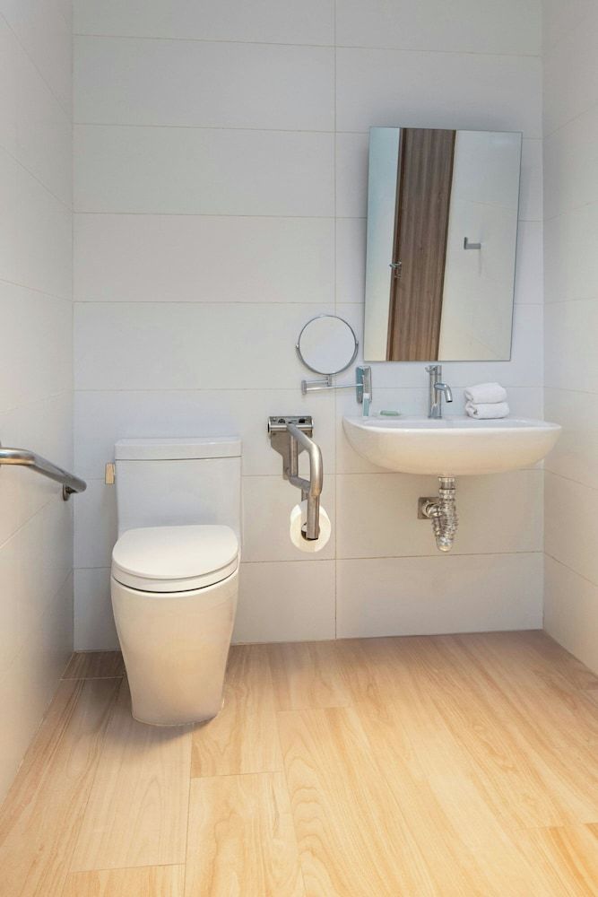 Residence Inn by Marriott Santiago de los Caballeros Studio, 1 King Bed, City View 5