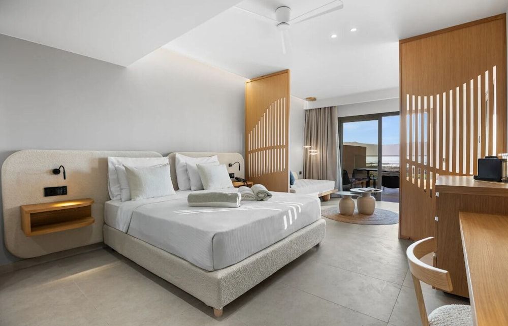 Prestige Junior Suite Sea View