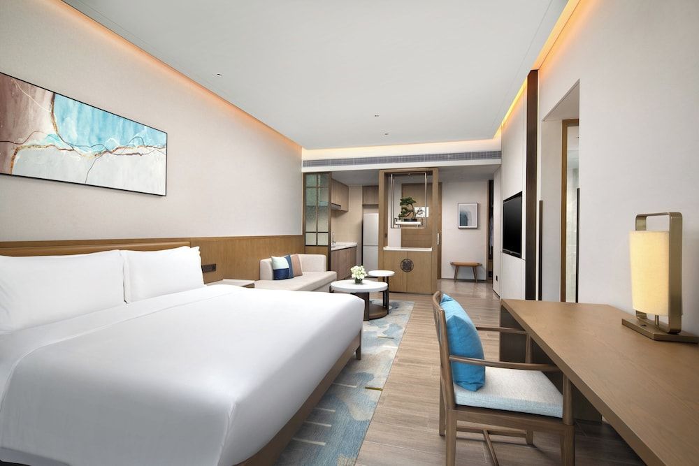 Room, Multiple Beds, Mountain View