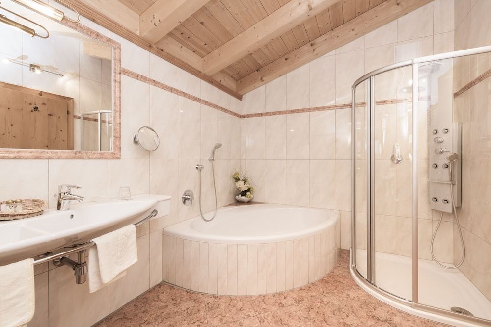 Hotel Stubaierhof Family Suite (Bergfeuer) 4