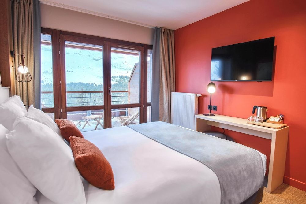 Premium Room, Balcony, Mountain View