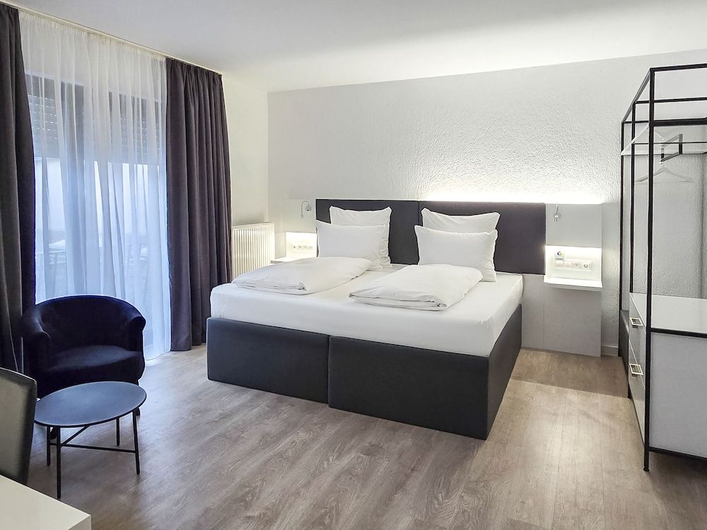 Comfort Double or Twin Room