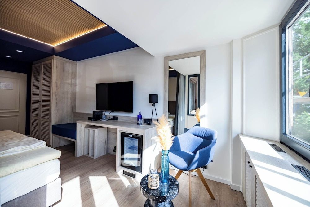 The Oceans Comfort Double Room, Balcony 4