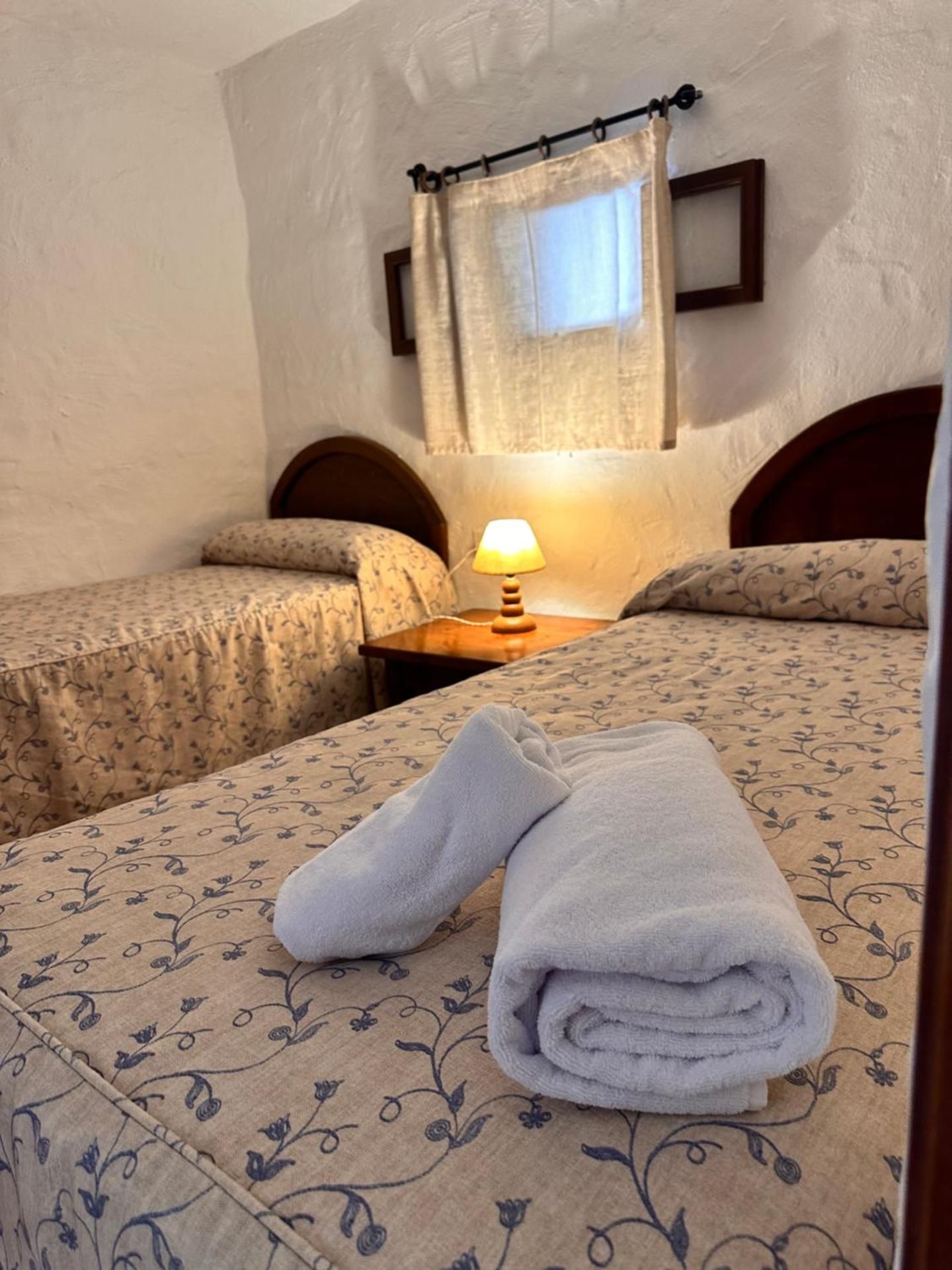 Binivell Park - 30º apartments One-Bedroom Apartment (3 Adults) 2