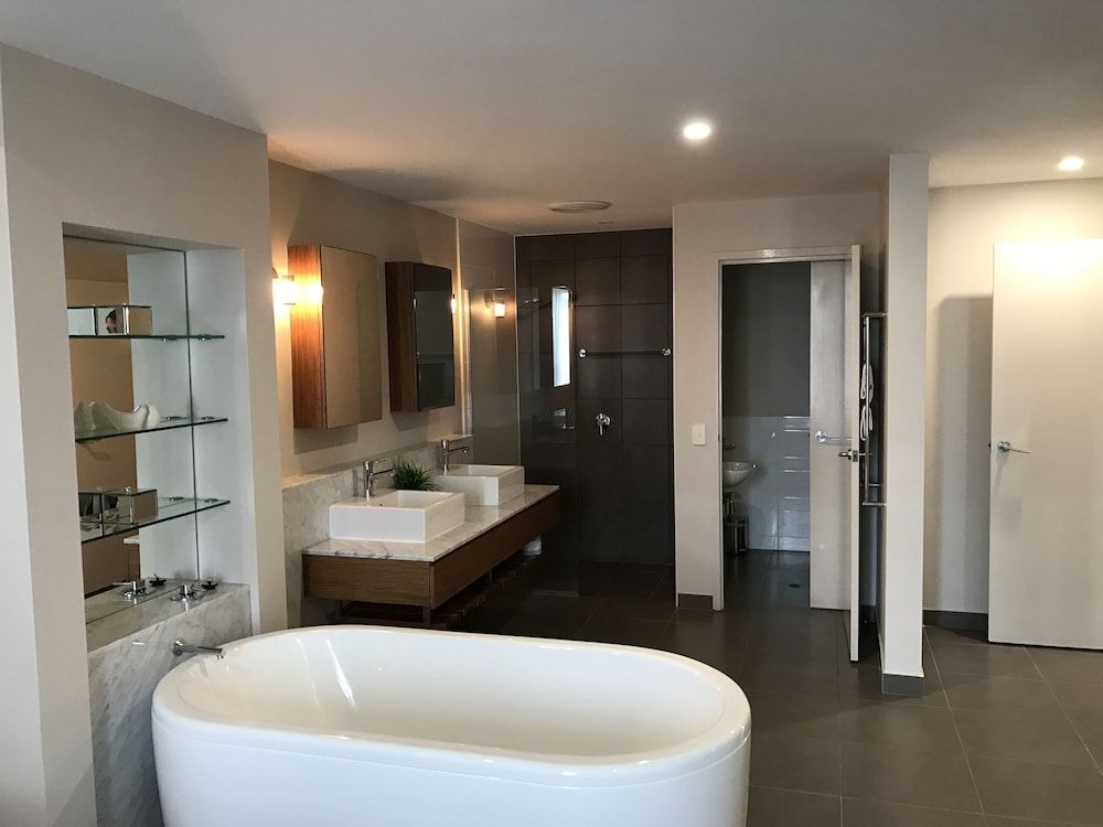 1 Bedroom Apartment with Garden View