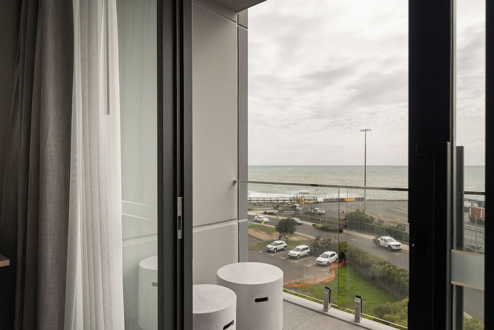 One North Terrace Deluxe Apartment, 2 Bedrooms 11