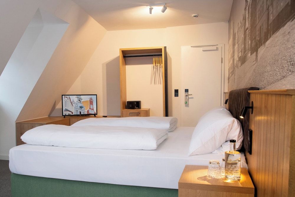 Hanse House Wismar Comfort Double Room 2