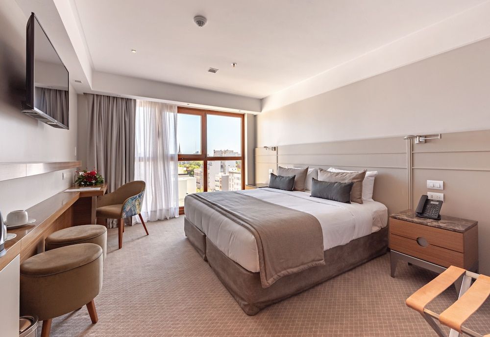 Deluxe Double Room, City View