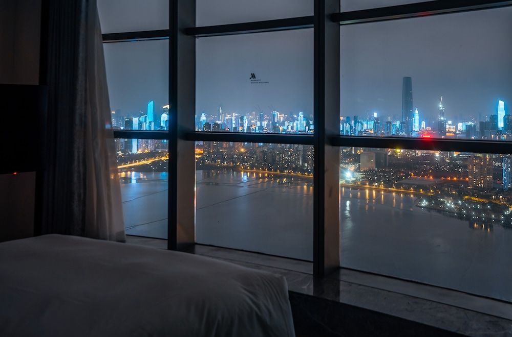 Wuhan Marriott Hotel Wuchang Executive Room, 1 King Bed 7