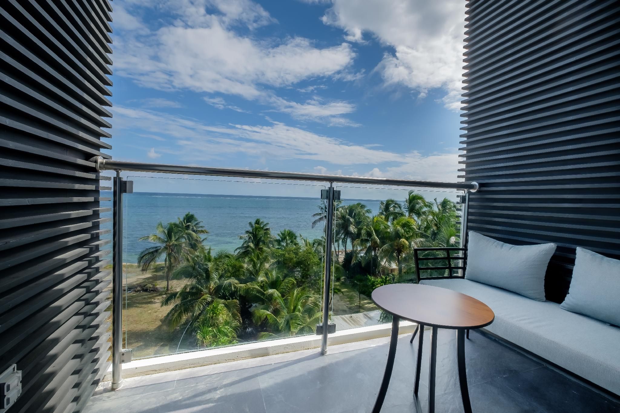 Master Suite with King bed