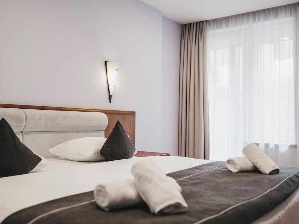 Superior Room I