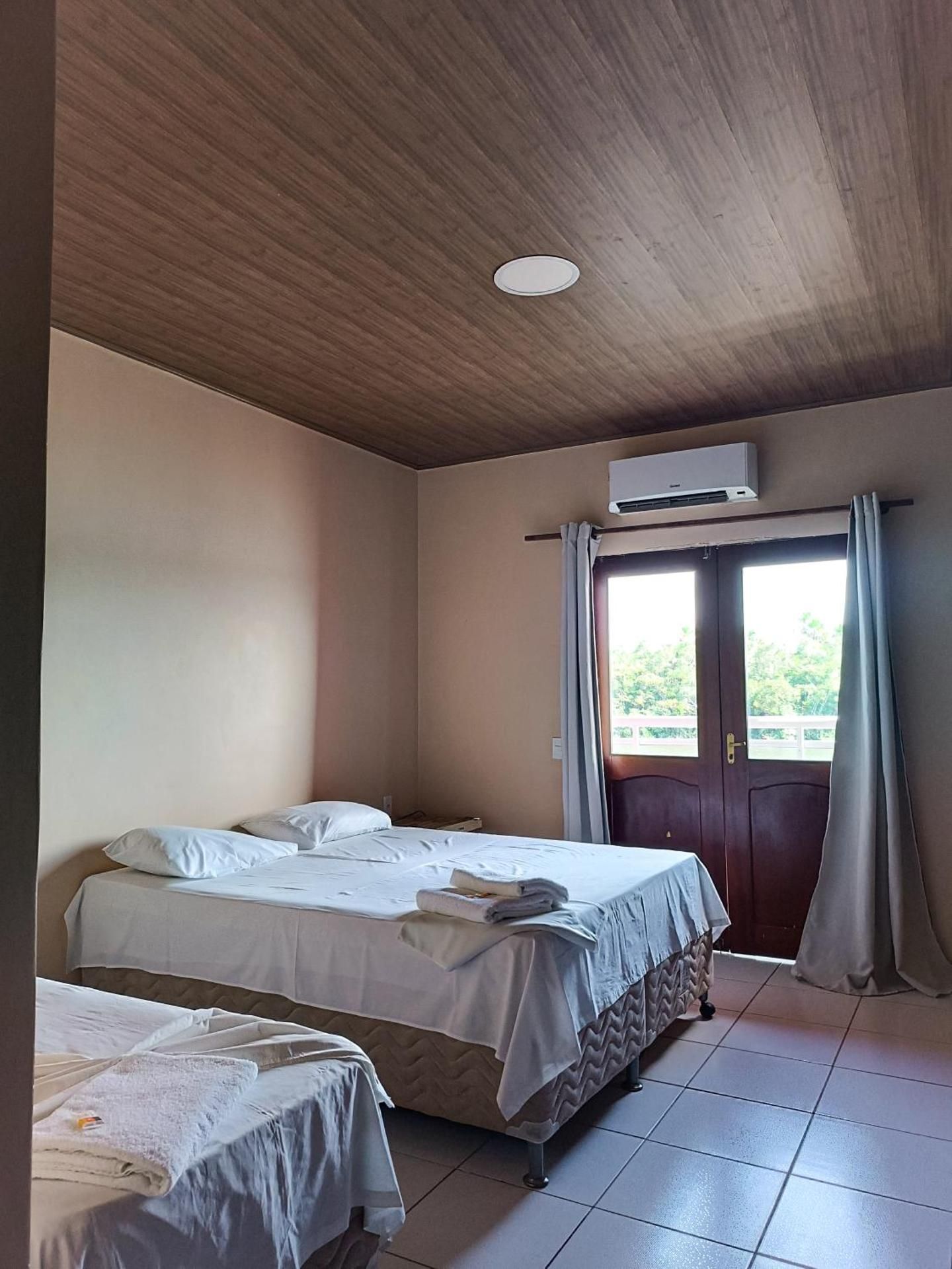 Triple Room with City View