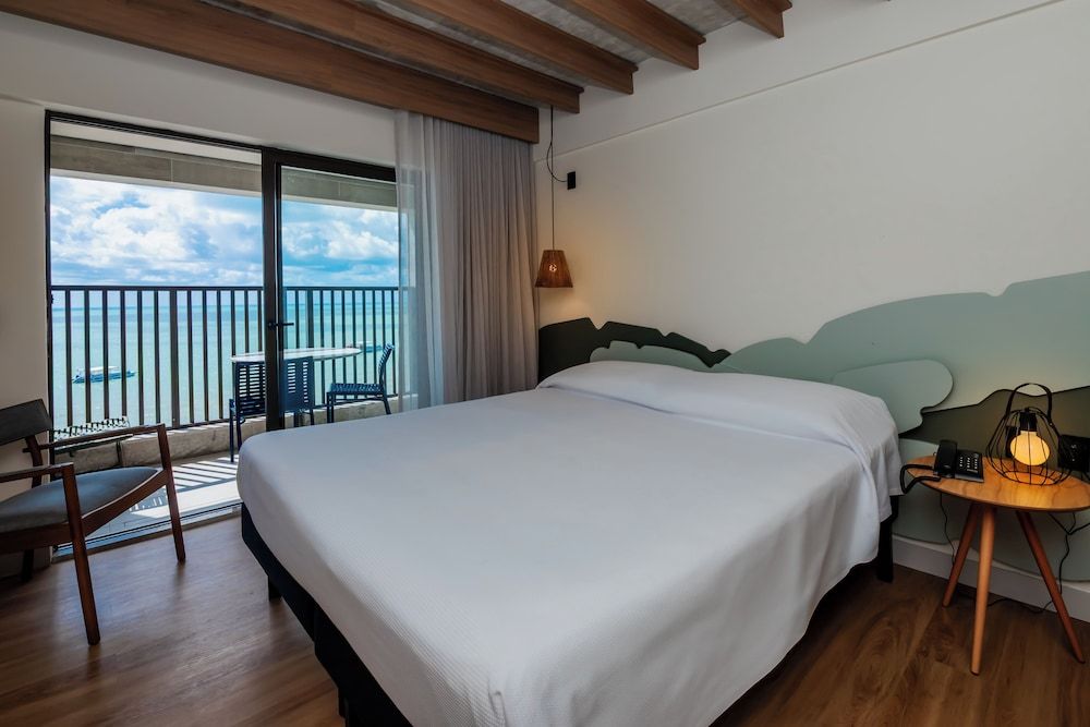 Ibis Styles Maragogi Standard Room, 2 Twin Beds, Balcony, Sea View 9