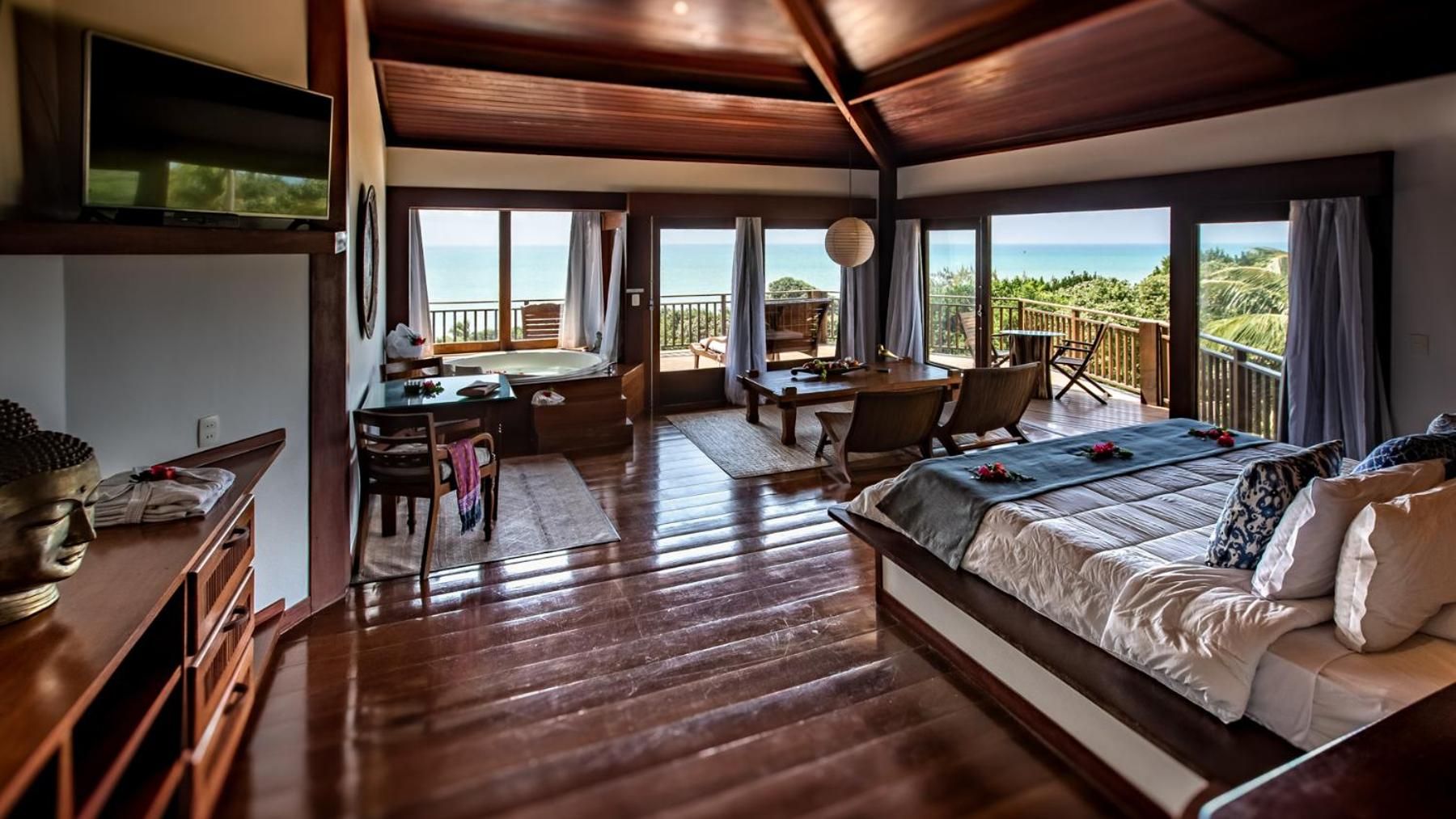 Premier Suite with Sea View and Spa Bath (3 Adults)