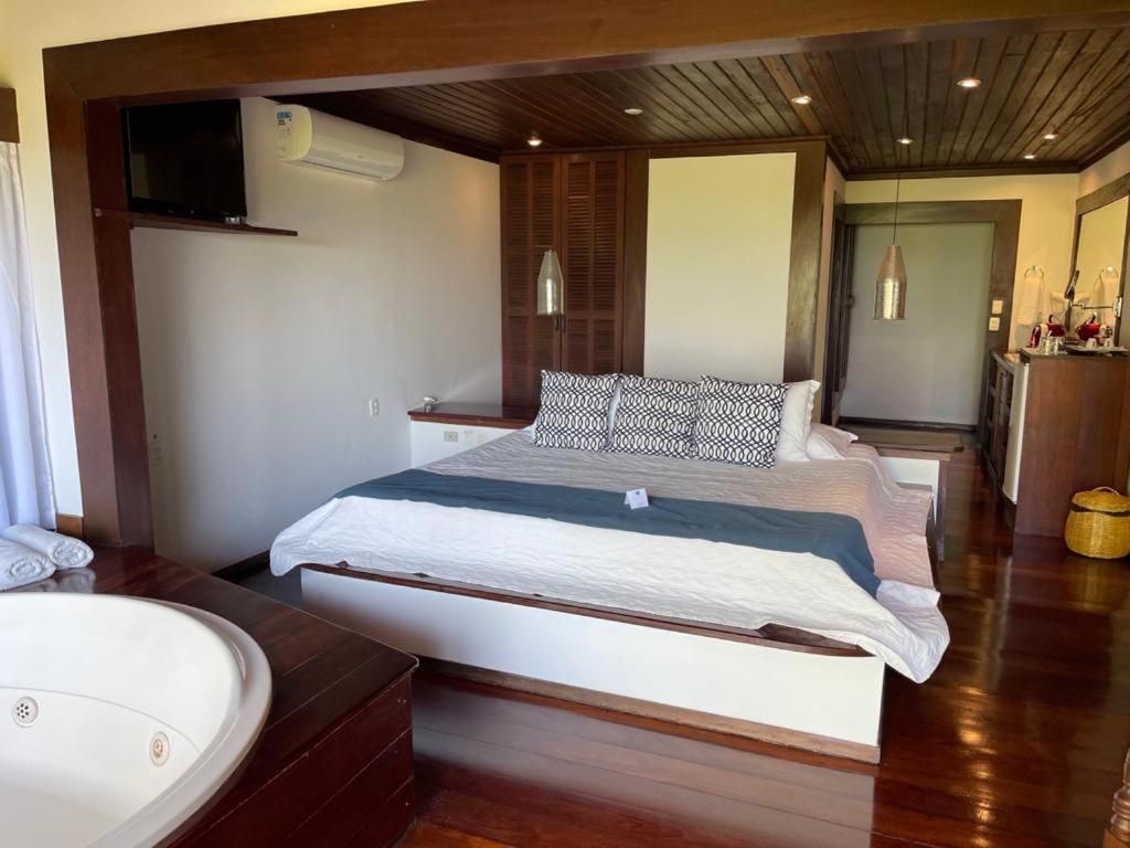 Executive Partial Sea View
