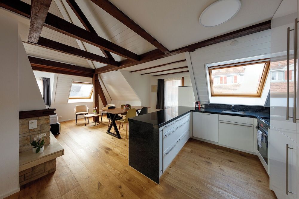 BERG&BERG APARTMENTS-Spiez Self Check-In Standard Apartment 11