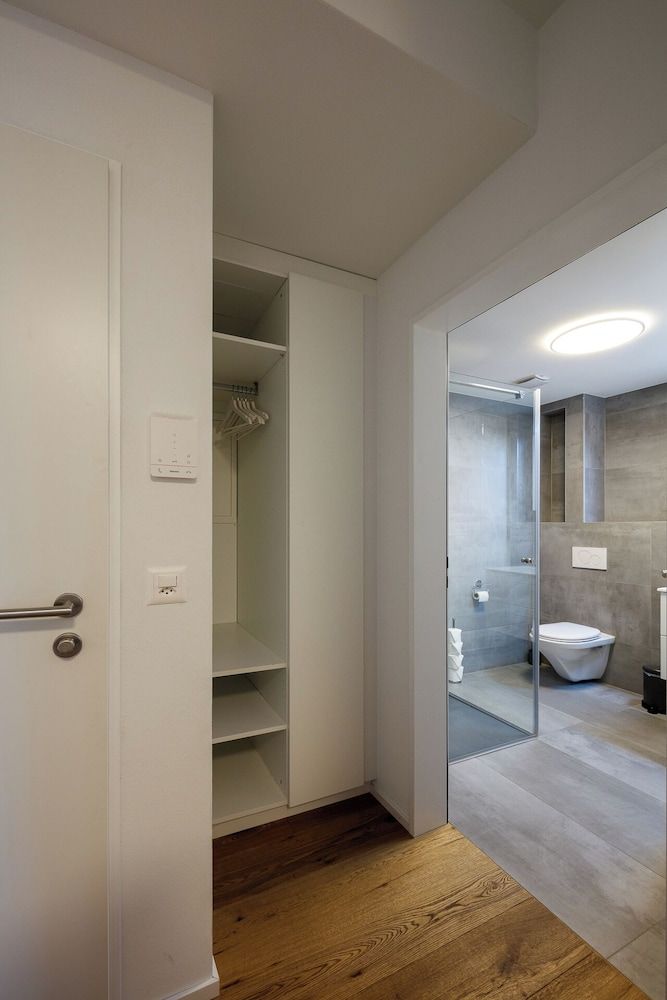 BERG&BERG APARTMENTS-Spiez Self Check-In Standard Apartment 7