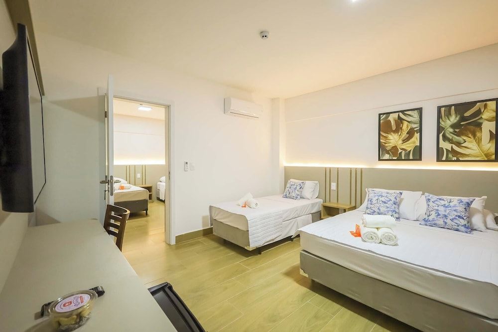 Tri Hotel Praia Grande Deluxe Quadruple Room, Sea View 2