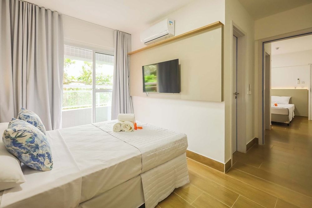 Tri Hotel Praia Grande Deluxe Quadruple Room, Sea View 6