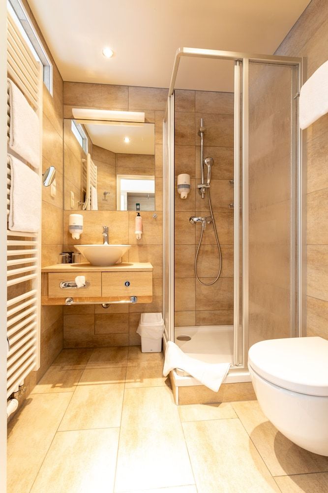 Hotel Süd art Standard Double Room 6