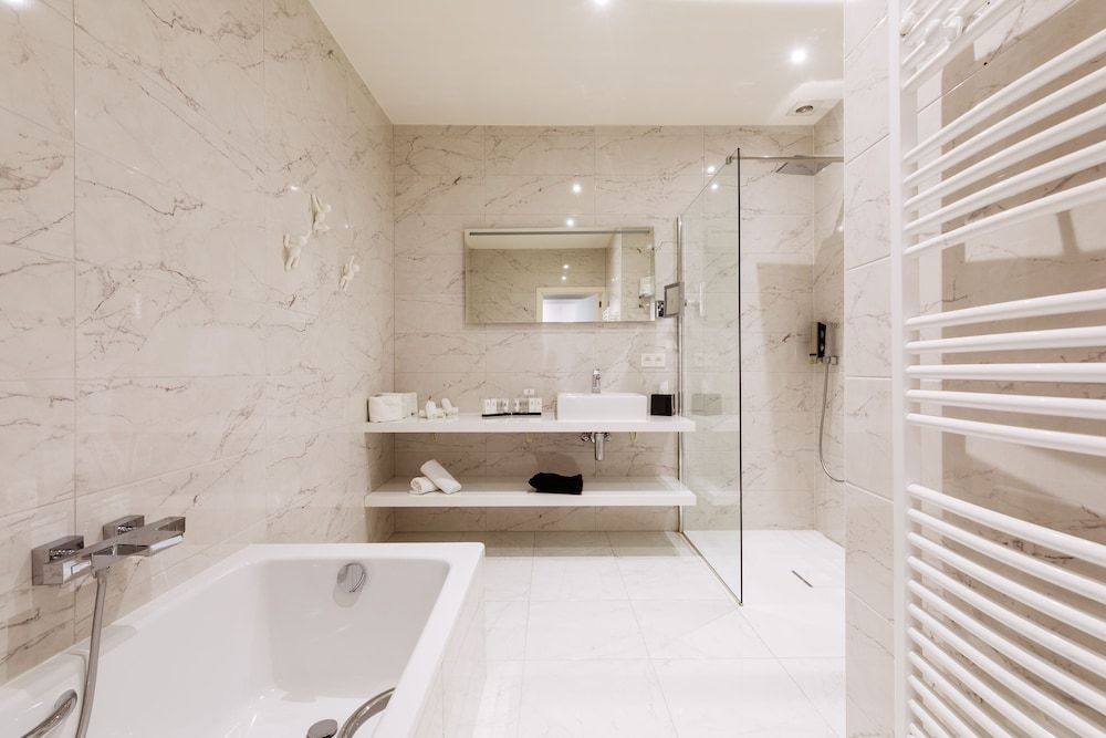 Andromeda Hotel Comfort Room, 2 Queen Beds, No Sea View 5