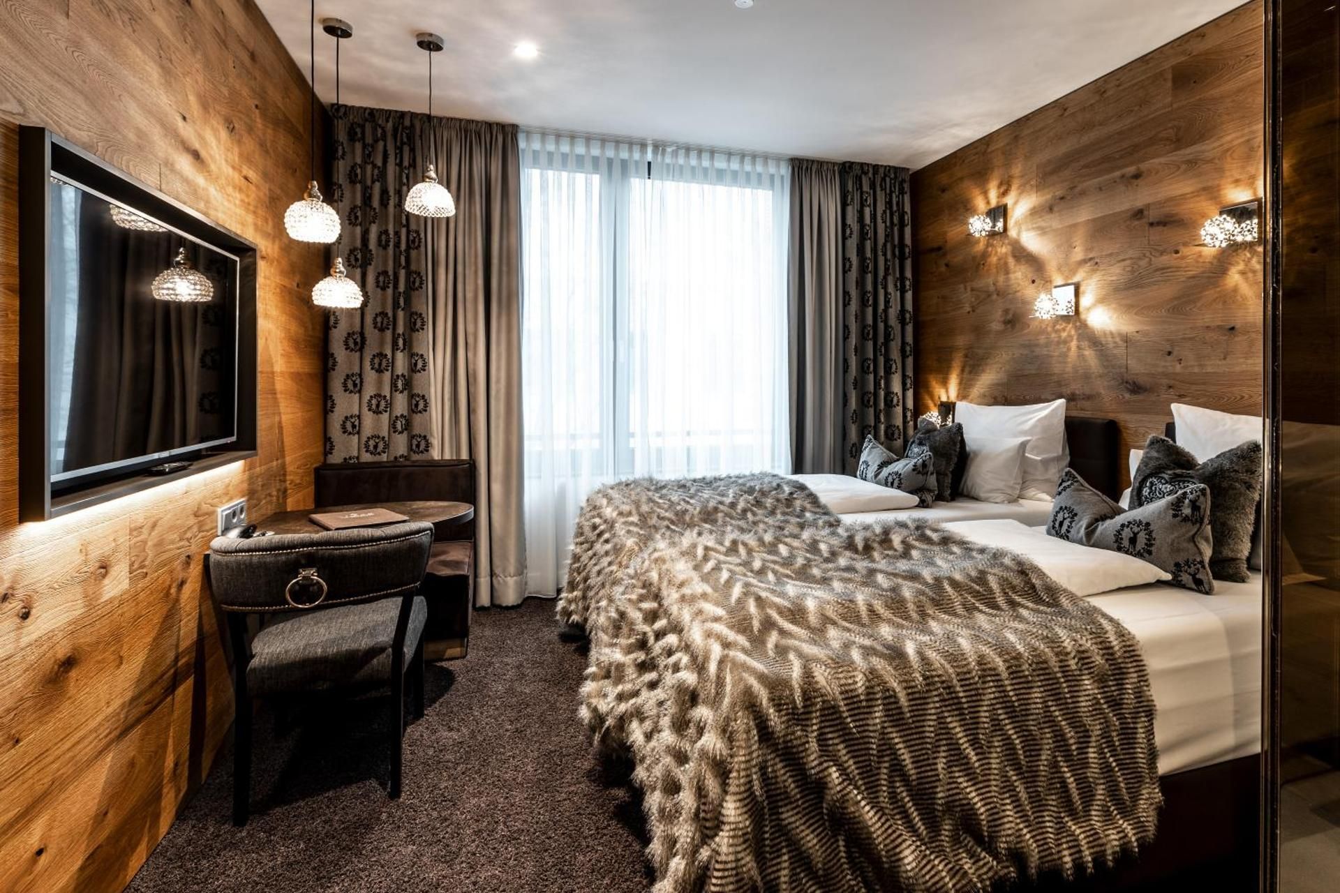 BLOCK Hotel & Living Two Connecting Comfort Plus Double Rooms (4 People) 2