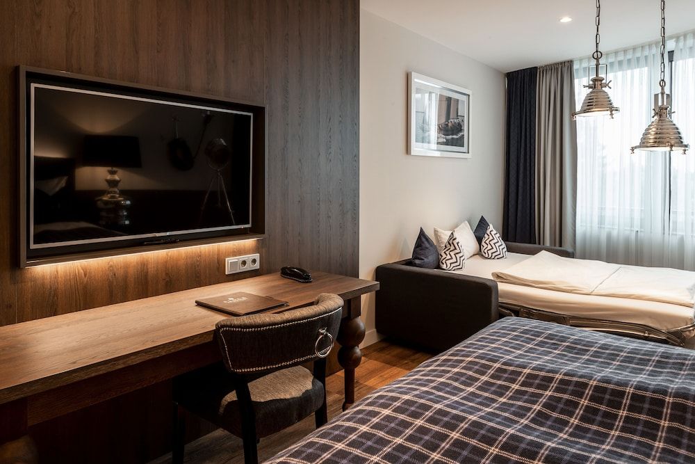 BLOCK Hotel & Living Comfort Room, 1 King Bed 3