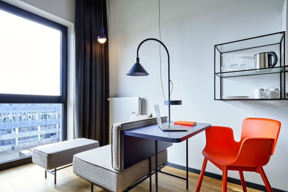 STAYERY Bielefeld Hauptbahnhof Studio 7