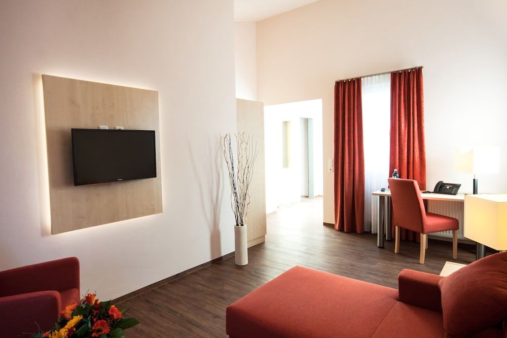 TaunusTagungsHotel Suite 3