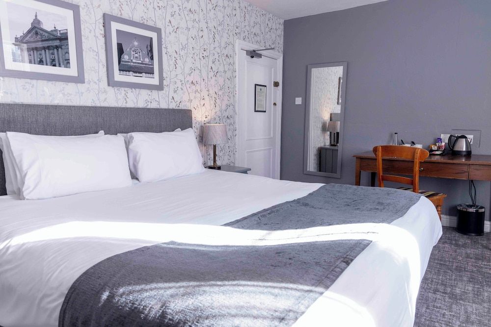 Cromwell Lodge Hotel by Greene King Inns Double Room 7