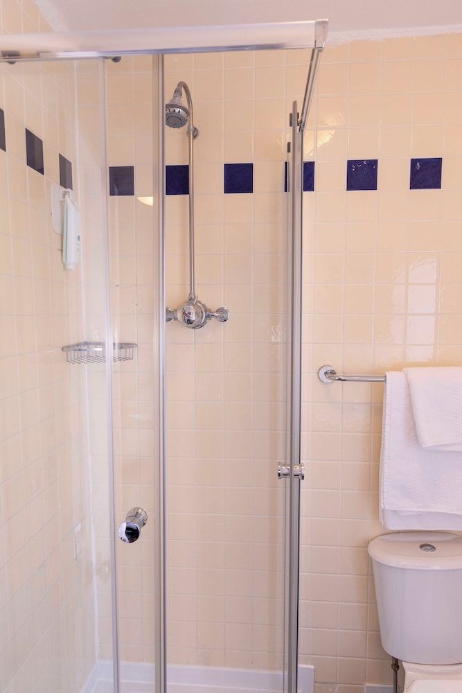 Cromwell Lodge Hotel by Greene King Inns Single Room 10