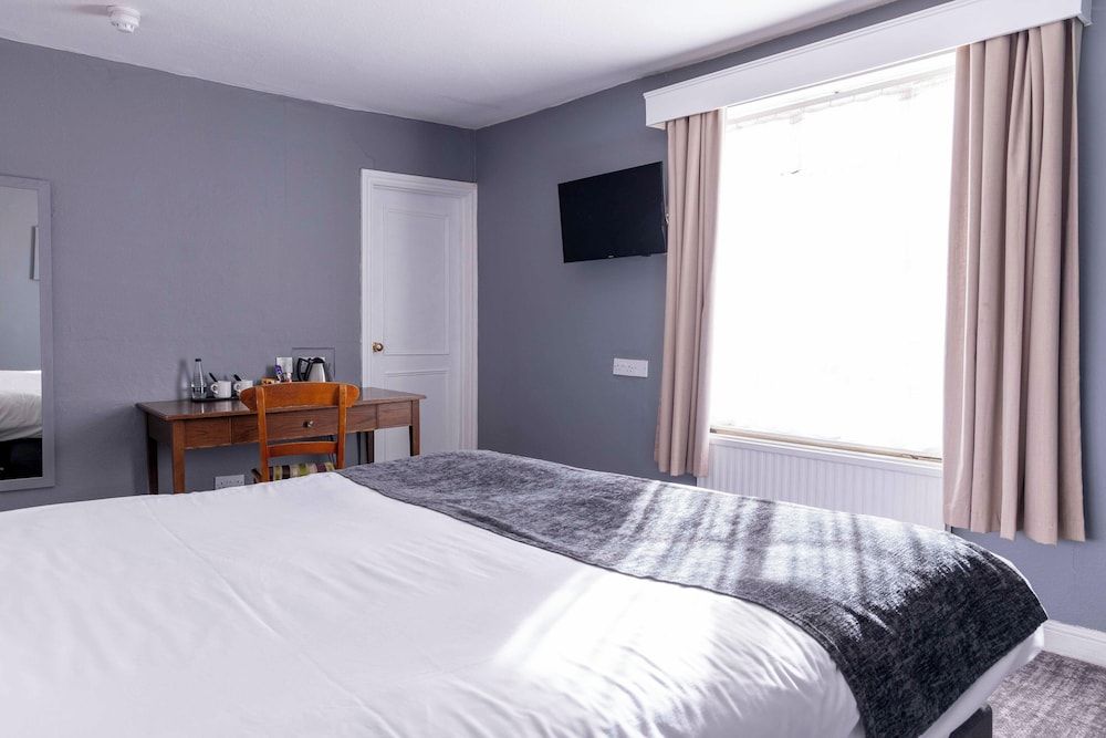 Cromwell Lodge Hotel by Greene King Inns Double Room 9