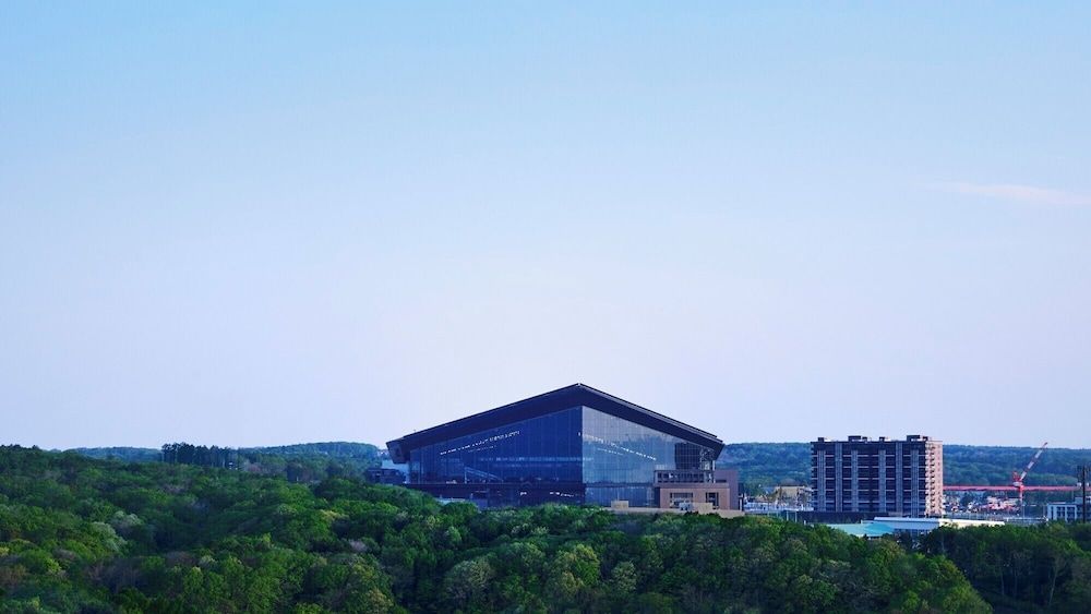 ES CON FIELD HOKKAIDO HOTEL Kitahiroshima Station Fighters Floor Twin+1 ES CON FIELD View 3