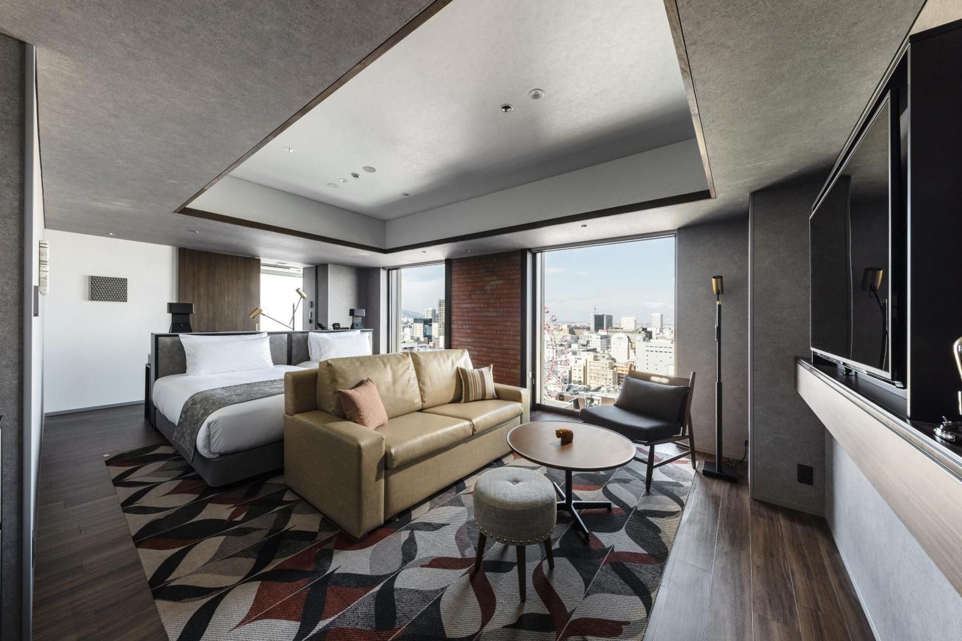 Premium Corner Twin Room