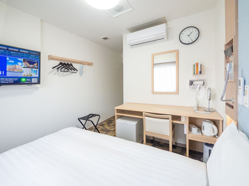 Economy Double Room, Smoking