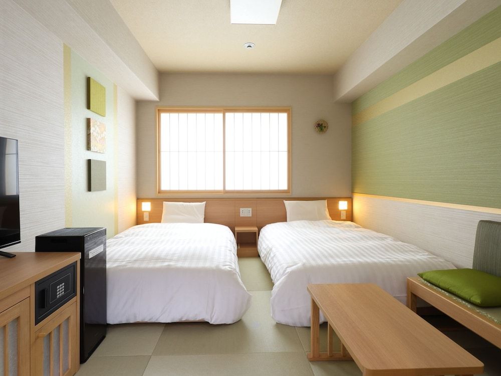 Twin Room, Non Smoking (No cleaning service)
