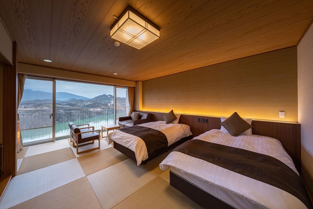 Traditional Twin Room (No Bath/No Shower), Non Smoking
