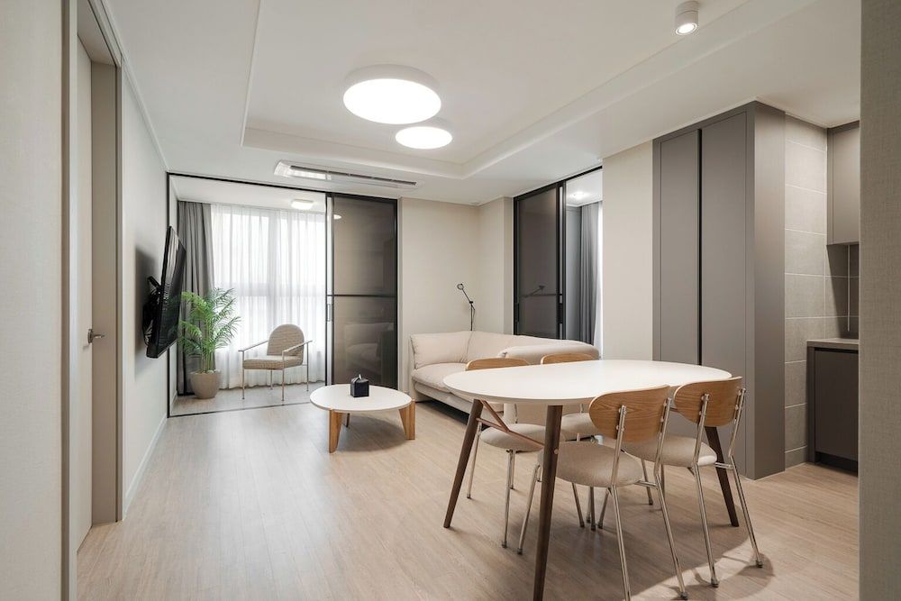 Urbanstay Incheon Chinatown Family Three Room 13