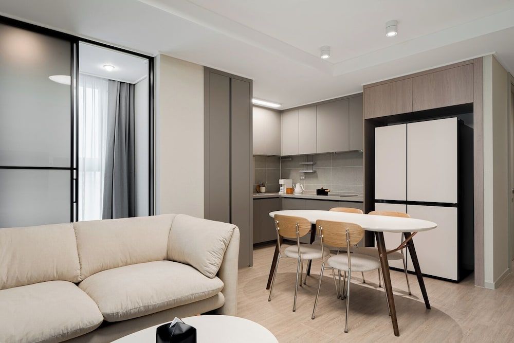 Urbanstay Incheon Chinatown Family Three Room 8