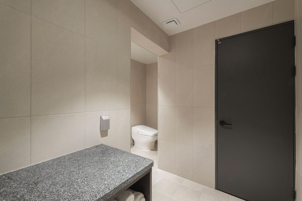 Cloudin Hotel Mokpo Peace Square branch Business Triple Room 11