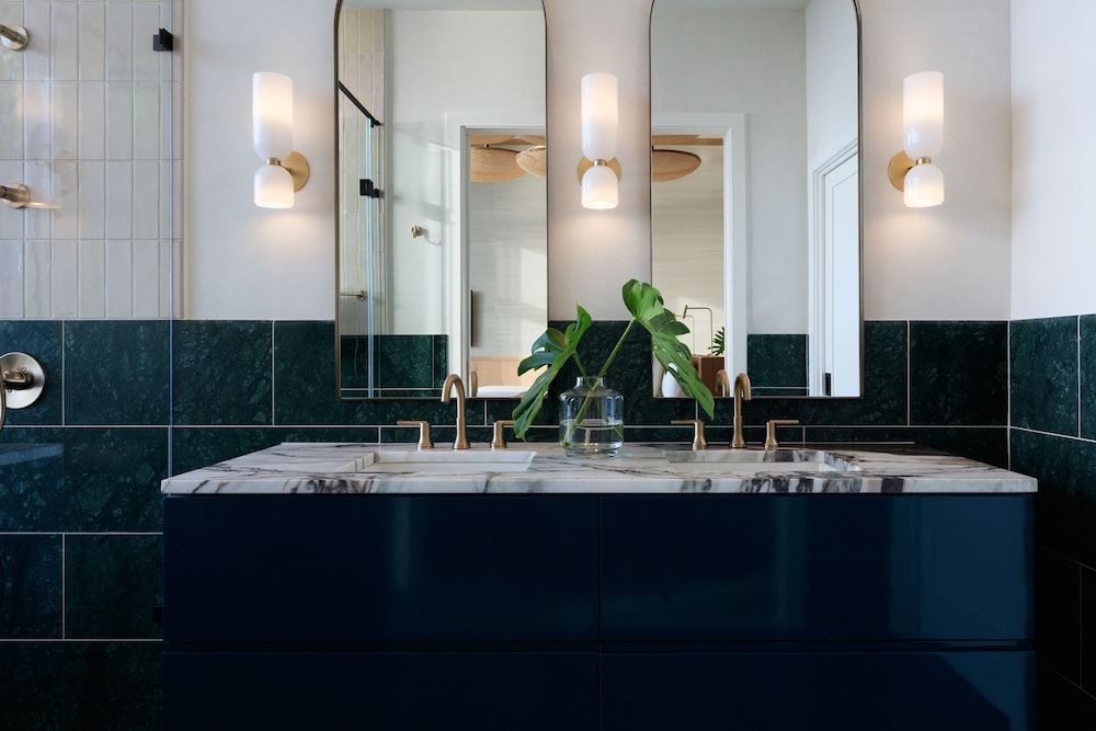 Hotel Indigo Grand Cayman by IHG Presidential Suite, 1 King Bed 5